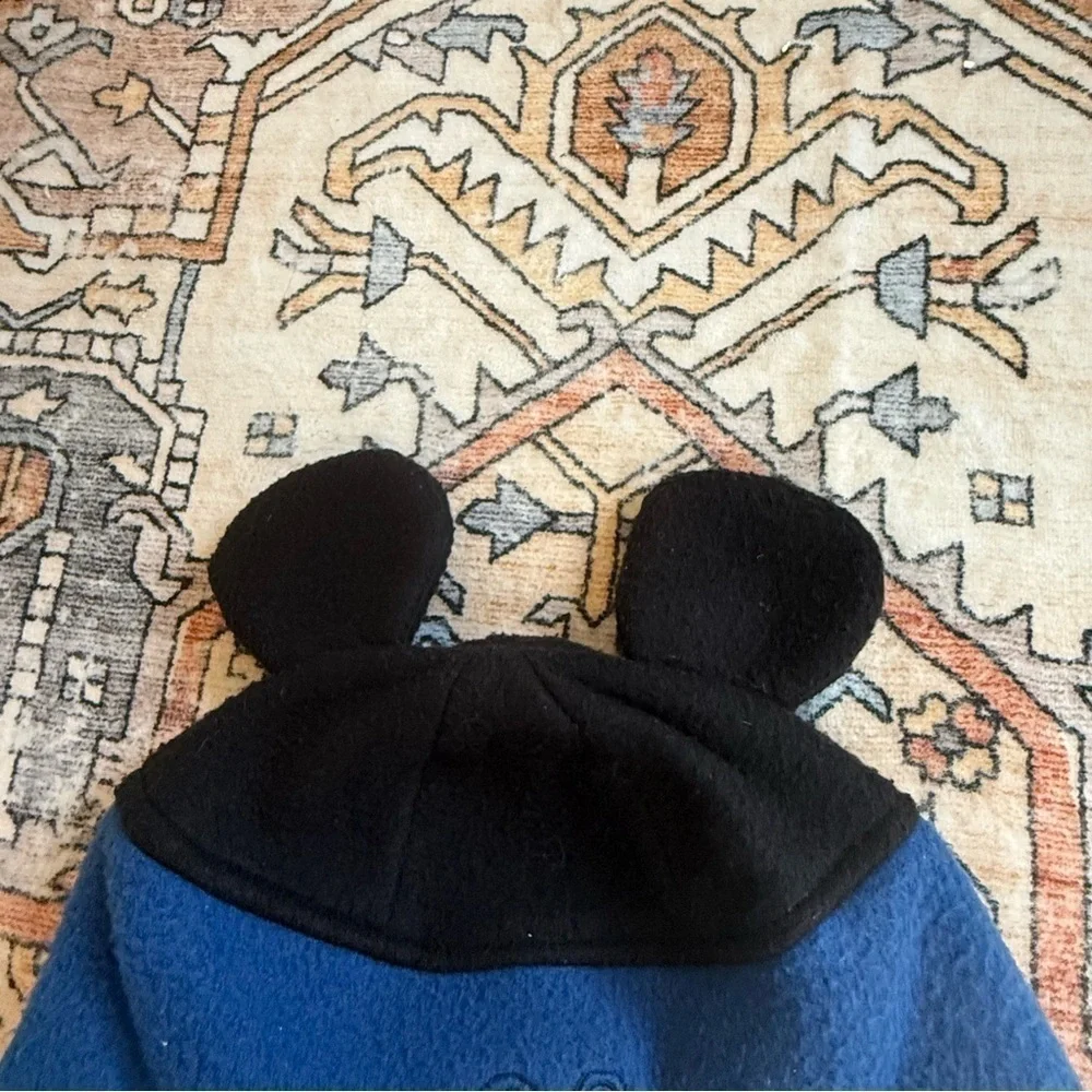 Vintage Disney Mickey Mouse fleece winter hat